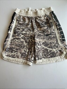 Nike Men's Athletic Camo-Style Shorts - Cream & Black